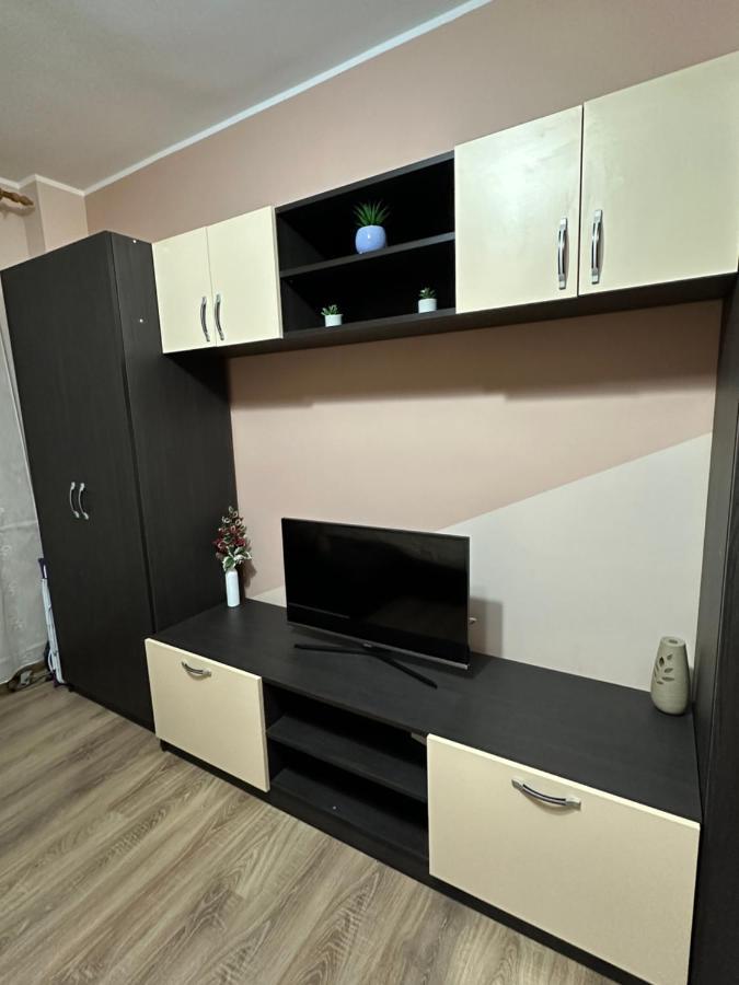 Cozy Apartament Galaţi Eksteriør bilde