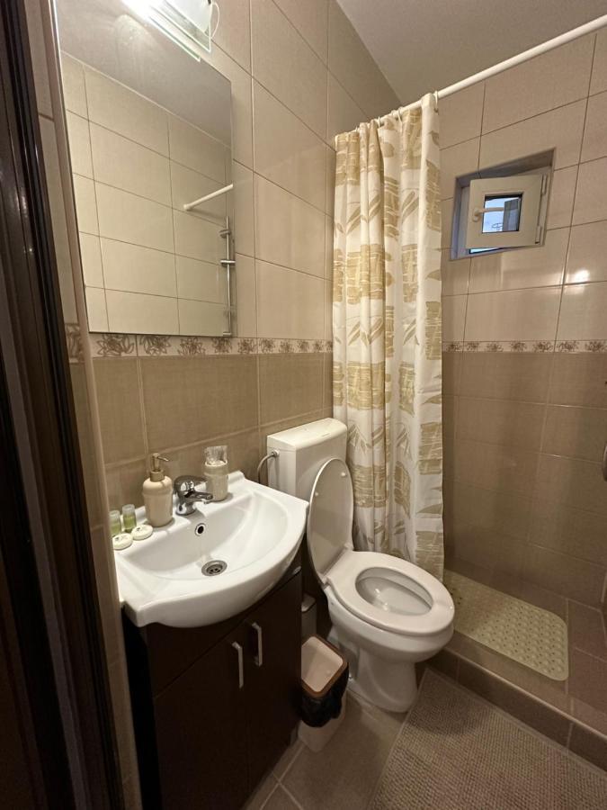 Cozy Apartament Galaţi Eksteriør bilde